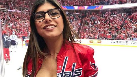 mia khalifa tits|Mia Khalifa big tits Search